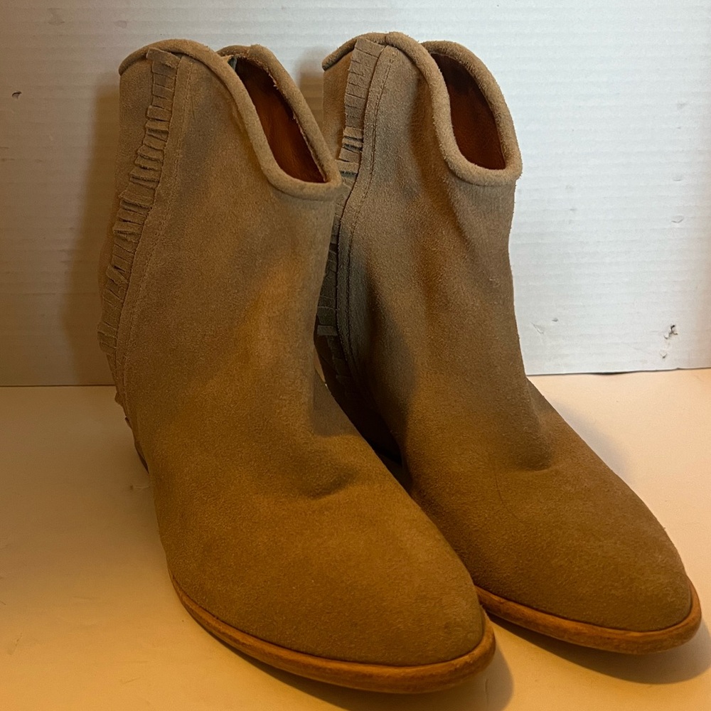 Ariat Tan Suede Heeled Ankle Boots with Fringe - Picture 3 of 6